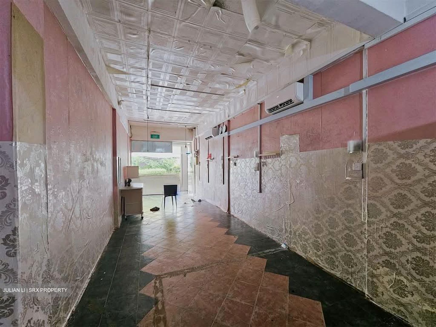 YUHUA PLACE (D22), Shop House #584323941
